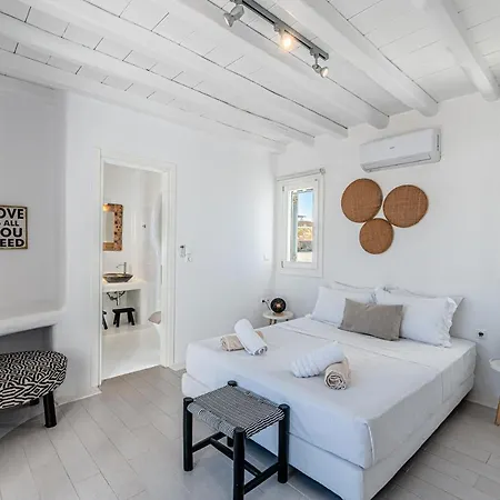 Tohu Mykonos * Ornos (Mykonos)